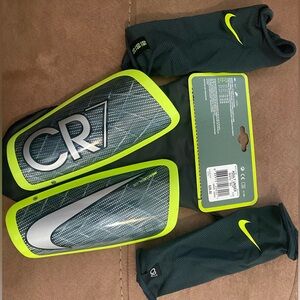 CR7 Mercurial lite shin guard
